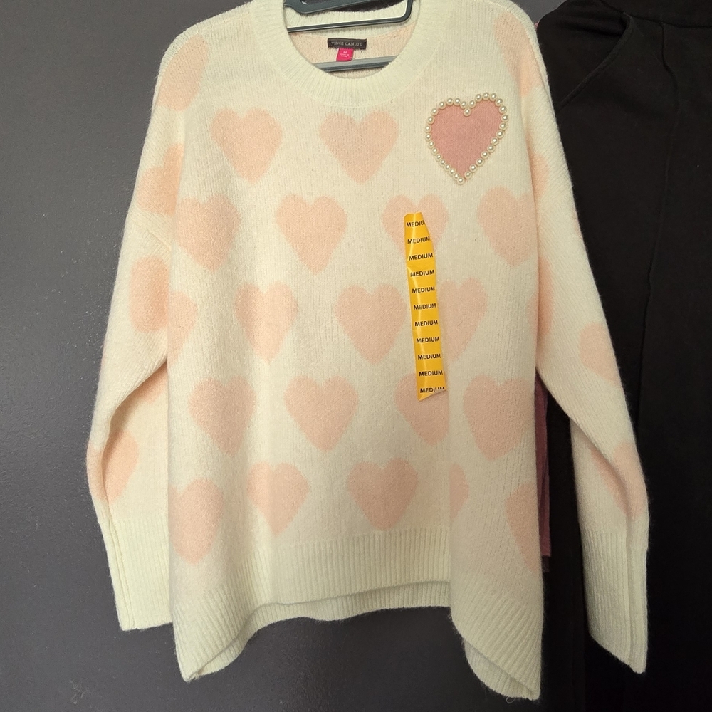 Vince Camuto Pink Heart Cream Sweater